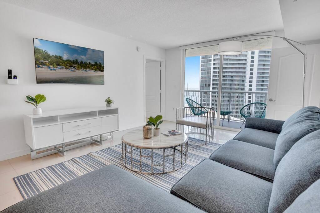 迈阿密Luxurious Private Unit With Parking公寓 外观 照片